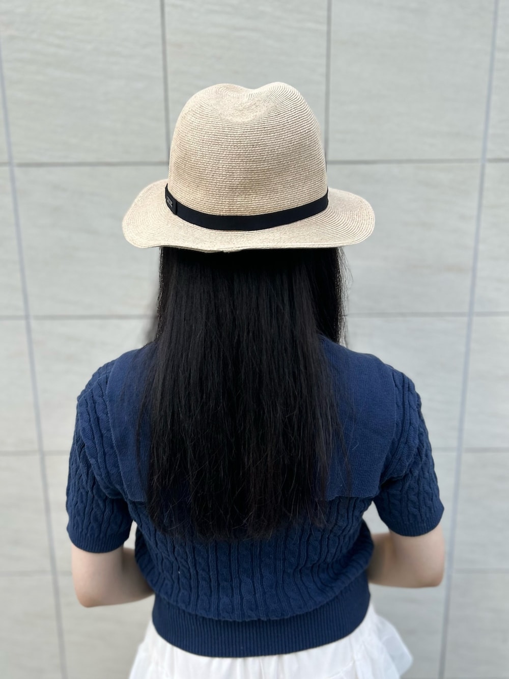 「フリル、夏コーデ、初夏コーデ、大人ガーリー、古着MIX、カジュアル、フェミニン、きれいめ、きれいめカジュアル、ティアードスカート、チュール、チュールスカート、中折れハット、ハット、春夏コーデ」｜「arthのarth PaperBD Washable Fedora / アース（ハット、ベージュ系）」を使った、.*Shiori*.さん（レディース・163cm）の夏コーディネートの4枚目の写真
