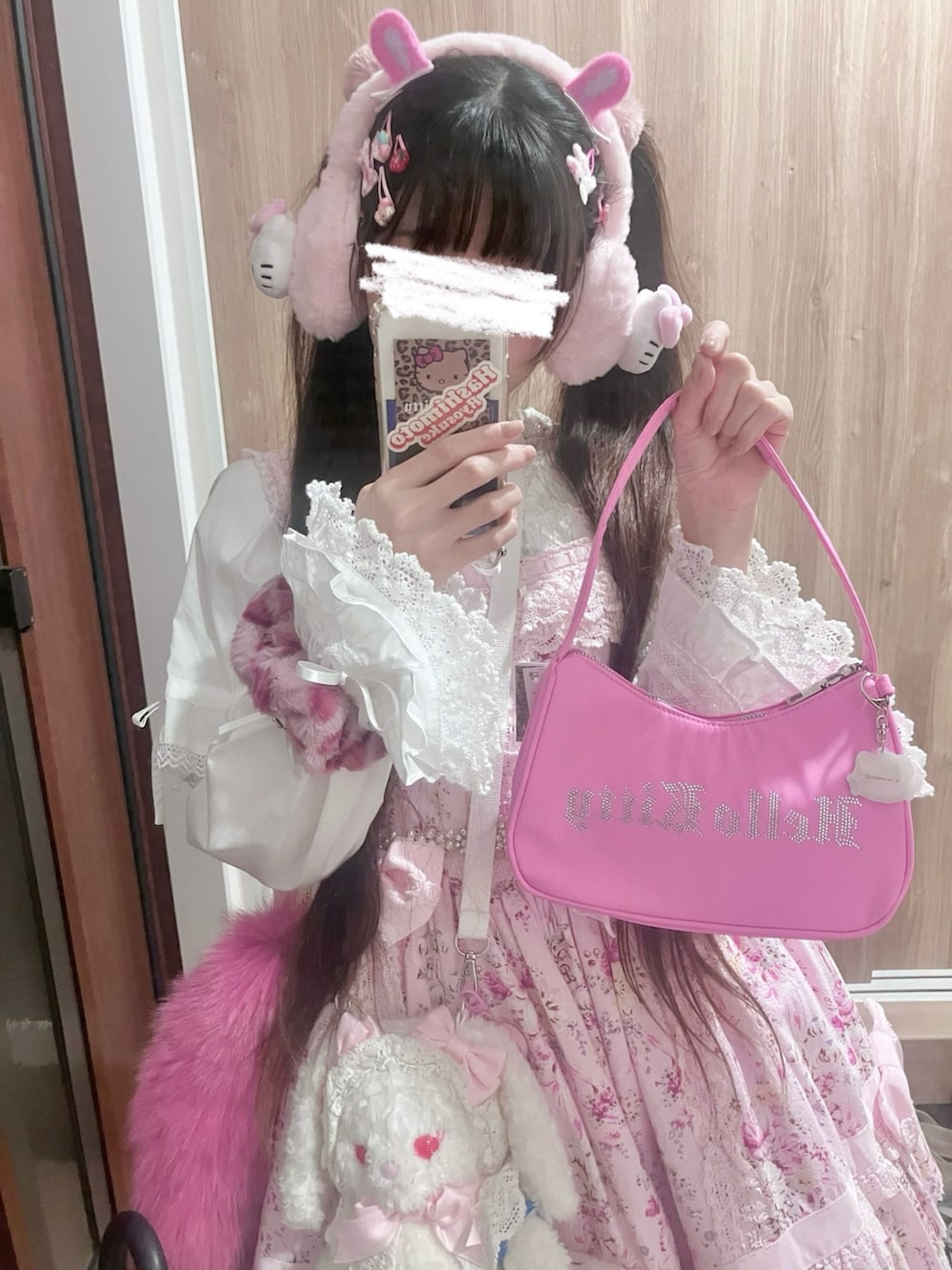 「ロリータ、甘ロリ、ひょう柄、ピンク」｜「BABY,THE STARS SHINE BRIGHTのアイテム（ジャンパースカート、ピンク系）」を使った、ララさん（レディース・157cm）の秋コーディネートの2枚目の写真