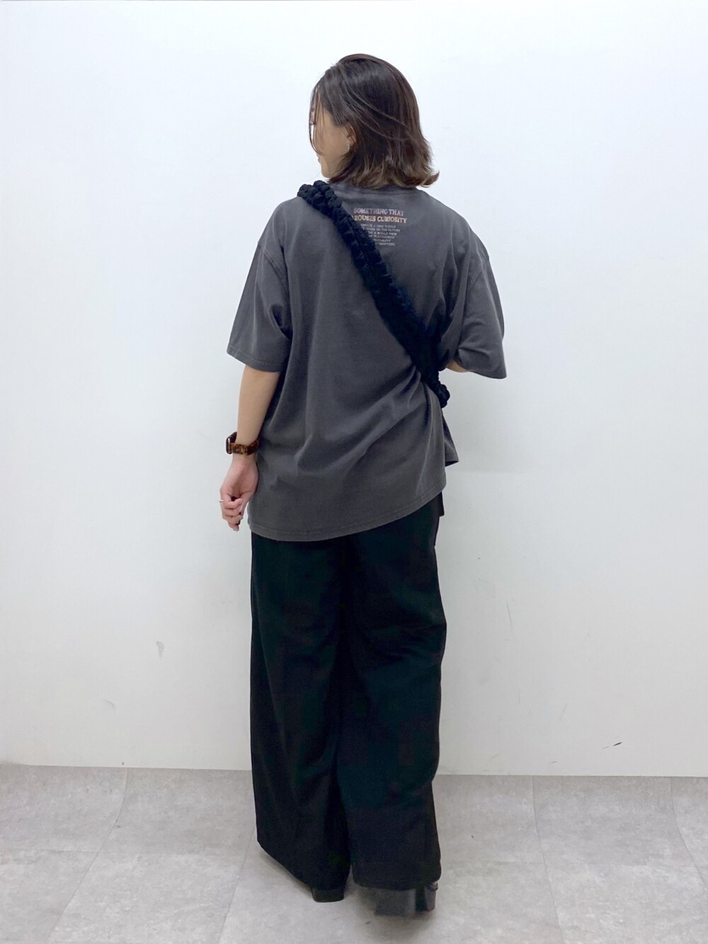 レディースの夏コーディネートの5枚目の写真