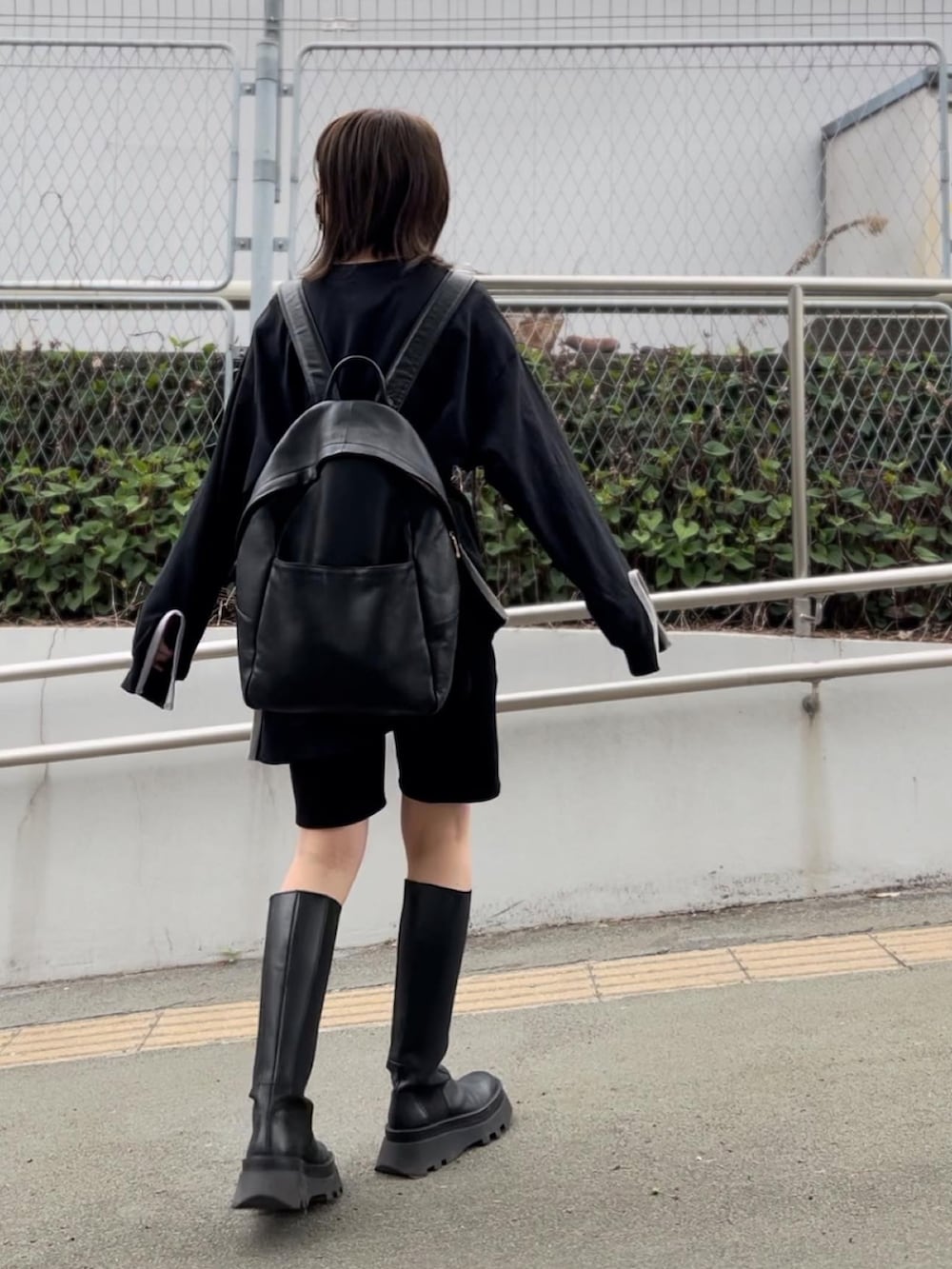 おまゆさんの「リブサイクルパンツ（KBF）」を使ったコーディネートの3枚目の写真