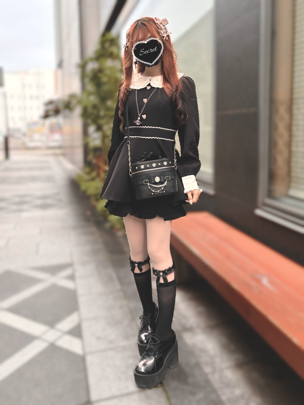 「いいね、save、フォローお願いします🤑、pium、noemie、量産型、量産型ヲタク、量産型コーデ、量産型女子、地雷、セットアップ、ブラック、襟付きトップス」｜「piumのビジューカラードーリーセットアップ【本田珠由記コラボ】（セットアップ、ブラック系）」を使った、🐰ㅤメ ｲ ﾒ ｲㅤ🐰さん（骨格ストレート・レディース・154cm）の秋コーディネートの2枚目の写真