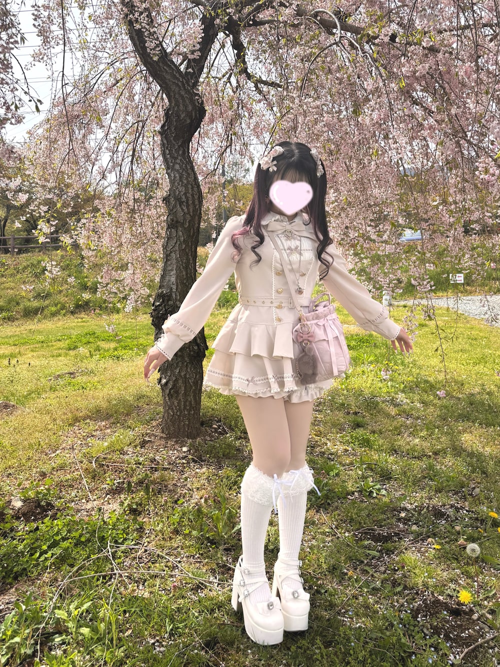 水色 リズリサ セットアップ LIZLISA Romantic Cosmetics柄
