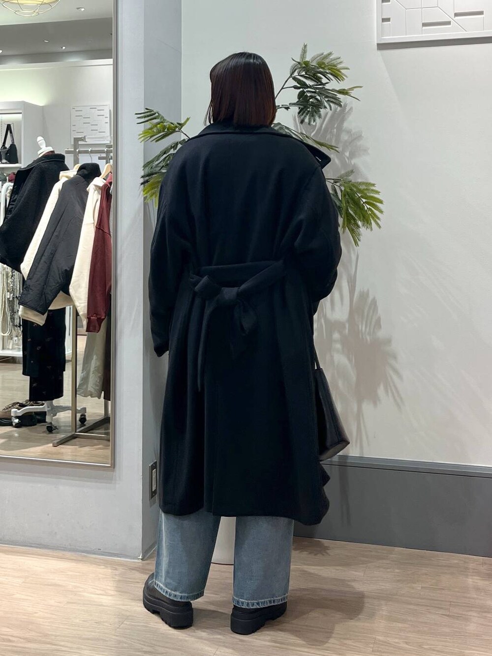 SAKO(LOWRYS FARM イオンモール旭川西)|LOWRYS FARMのステンカラーコートを使ったコーディネート - WEAR