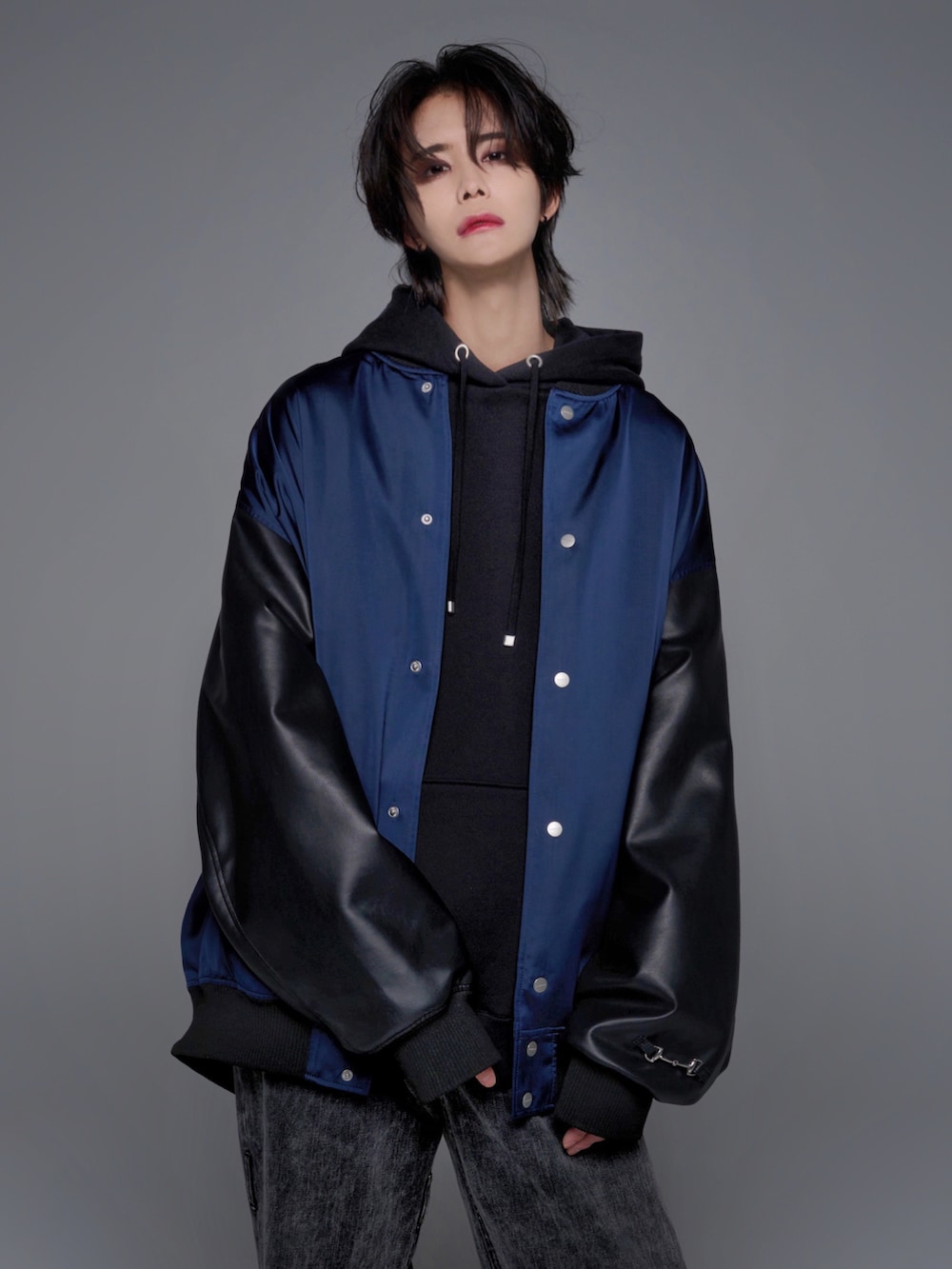 犬飼京 inukai keiさんの「FILA DISRUPTOR II EXP×ADRER / フィラ ディスラプター2 EXP x アドラー【SP】（ADRER）」を使ったコーディネートの3枚目の写真