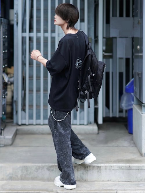 犬飼京 inukai kei｜ADRERのデニムパンツを使ったコーディネート - WEAR