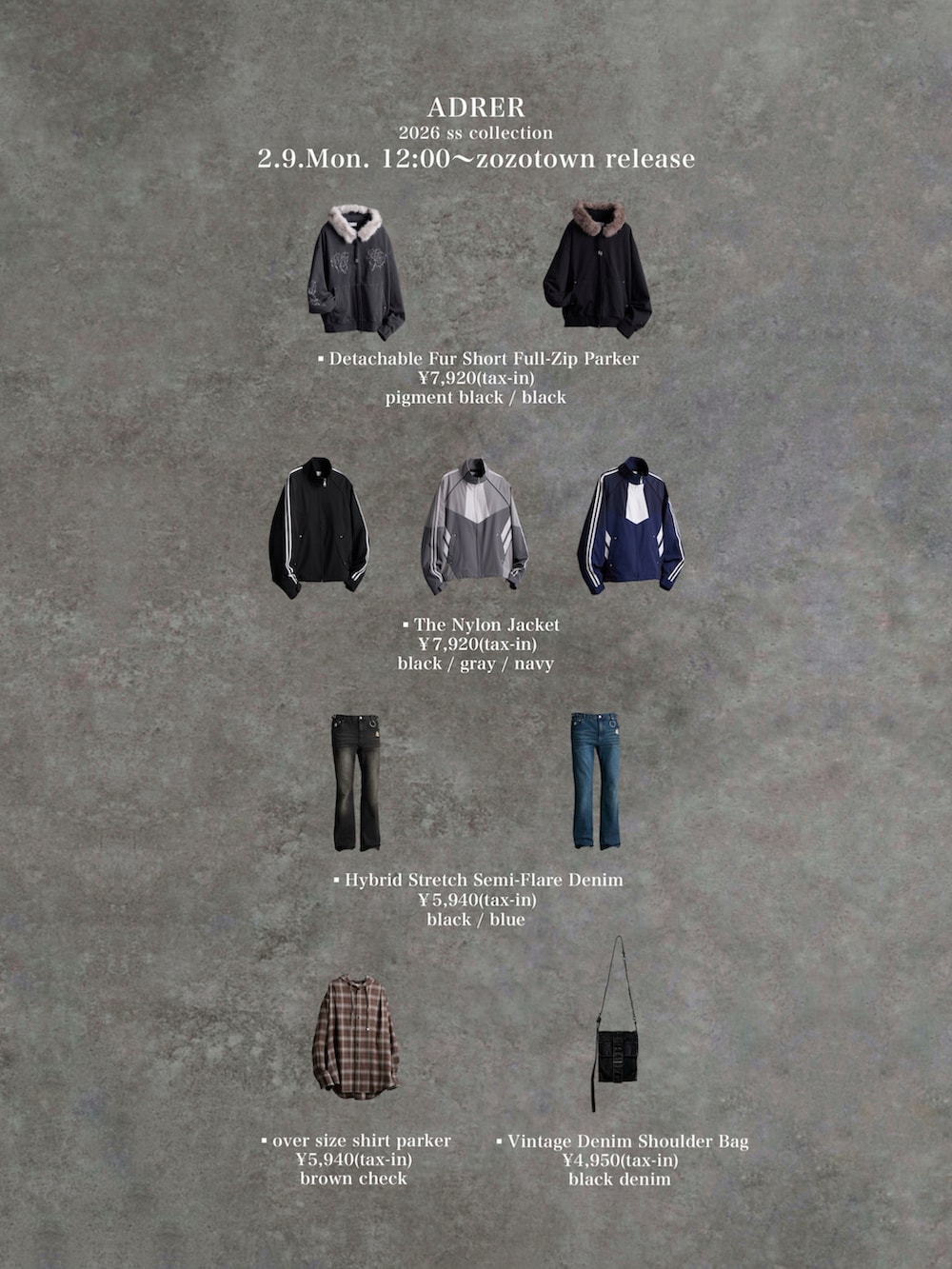 ブラック系のその他パンツ、ブラック系のスニーカー、ブラック系のショルダーバッグを着用したメンズの冬コーディネートの5枚目の写真