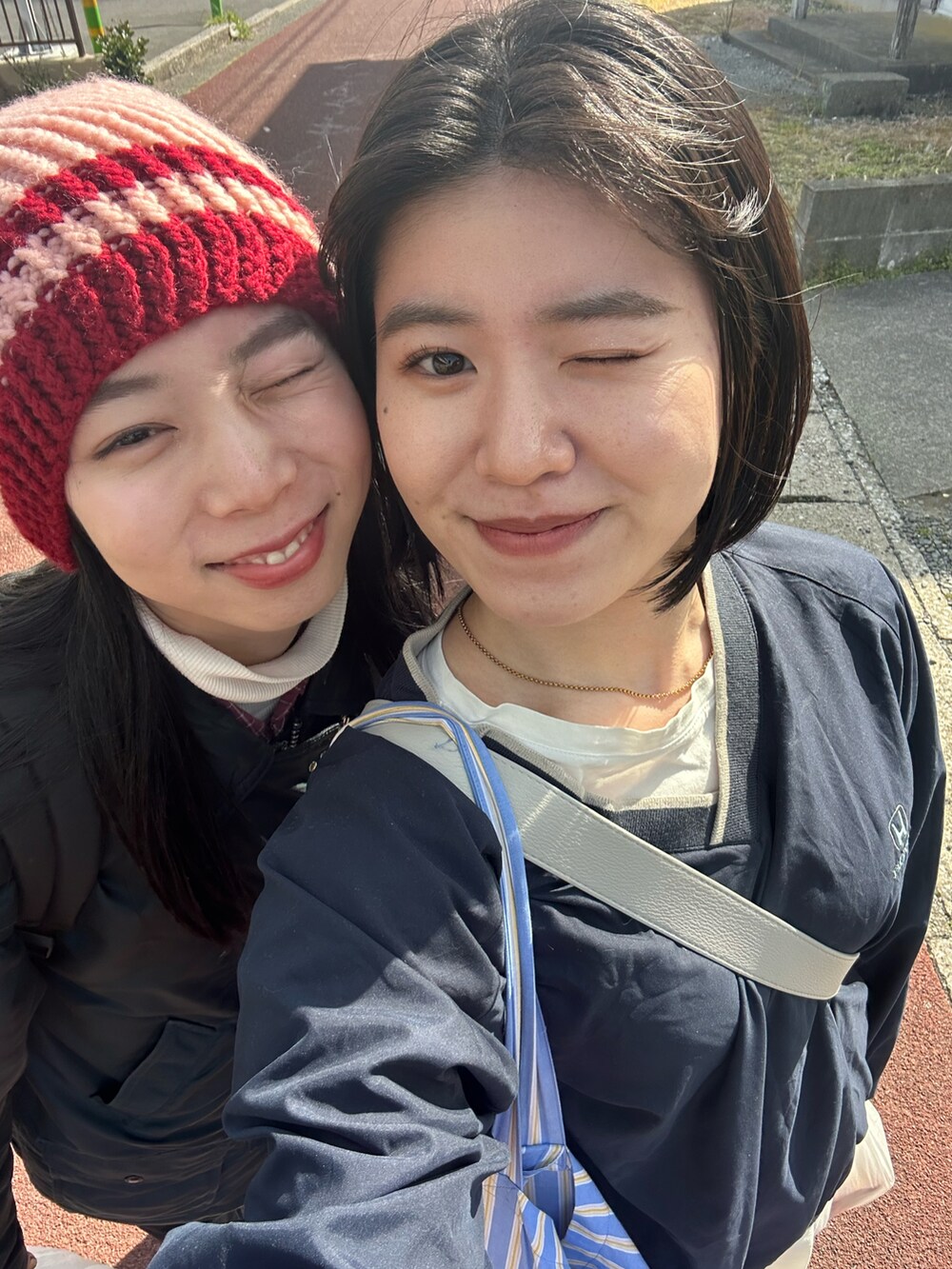 「卒業旅行」｜「A part byのPコクーンボリュームパンツ（その他パンツ、ホワイト系）」を使った、しゃかりき・リラックスさん（レディース・159cm）の春コーディネートの5枚目の写真