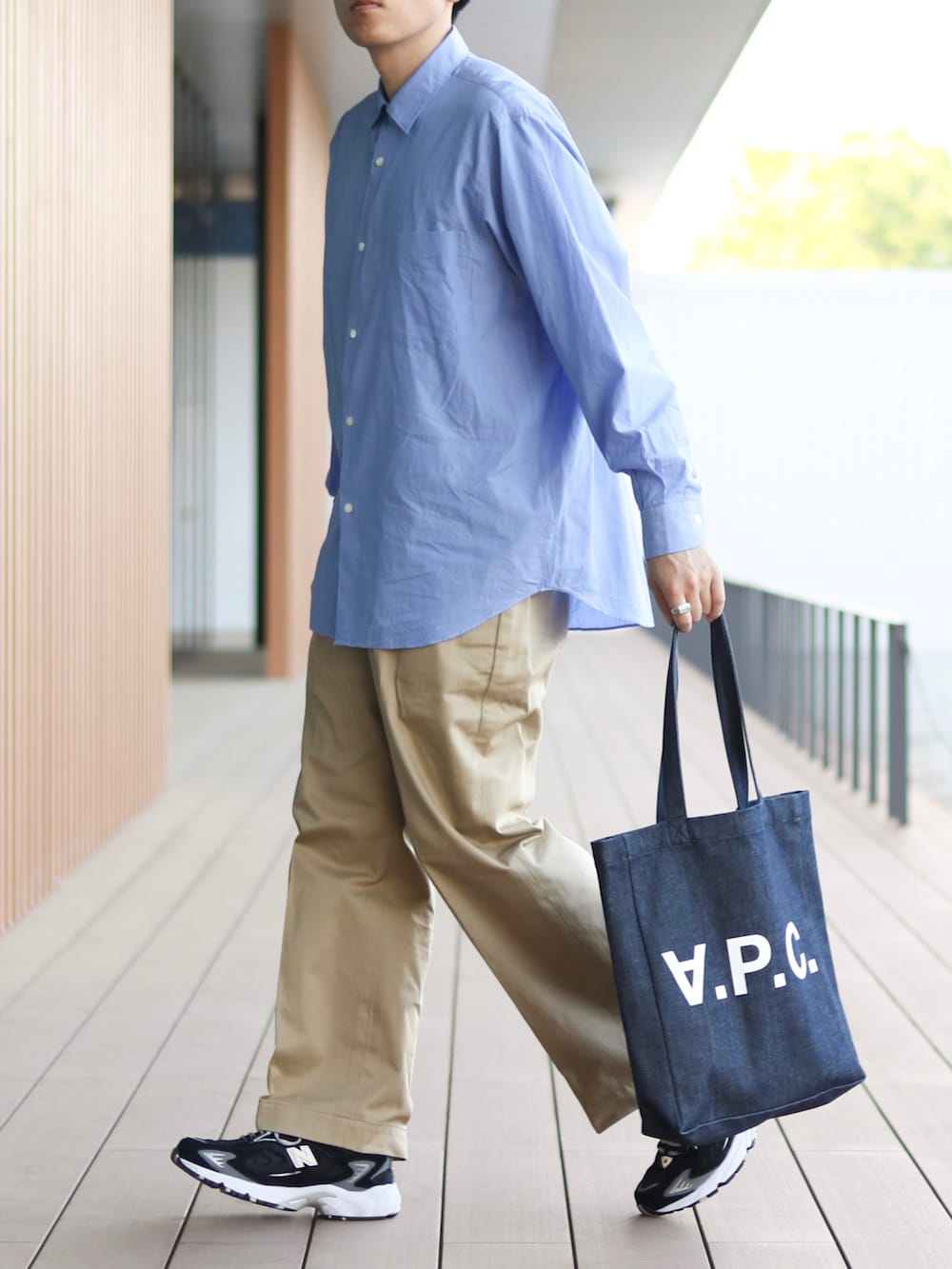 howell｜COMOLIのシャツ/ブラウスを使ったコーディネート - WEAR