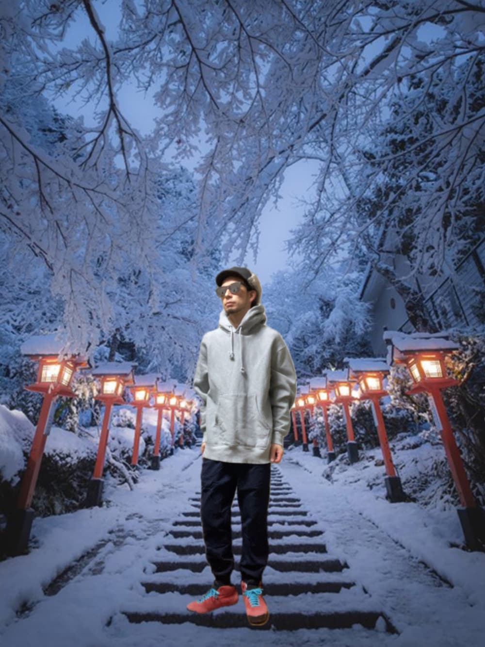 ブルー系のその他パンツ、レッド系のスニーカー、グレー系のミリタリージャケットを着用したメンズの冬コーディネートの3枚目の写真