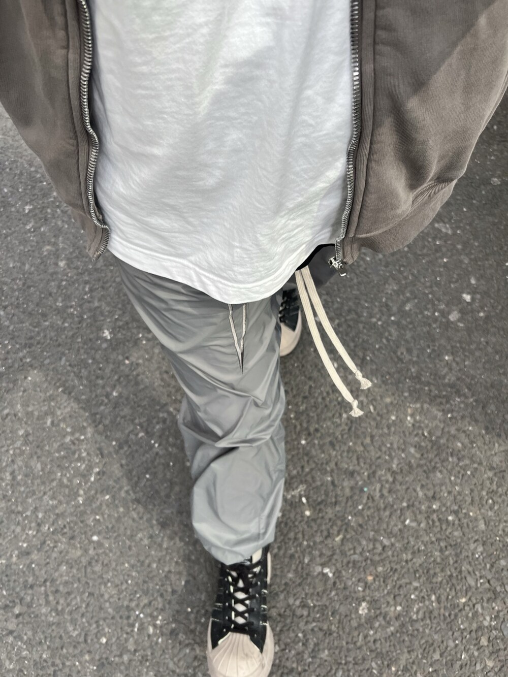 その他のその他を着用したレディースの春コーディネートの2枚目の写真