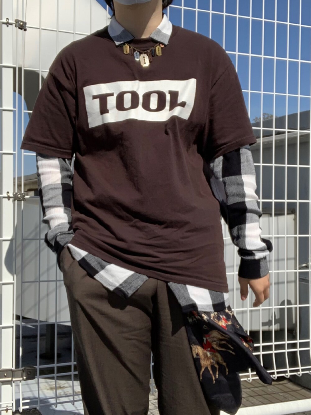 その他のシャツ/ブラウスを着用したメンズの夏コーディネートの2枚目の写真