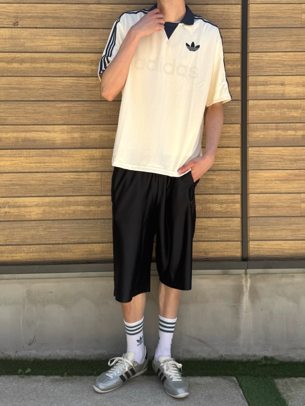 ファイヤーバード アディカラー メタリック ロングショーツ、襟付き
