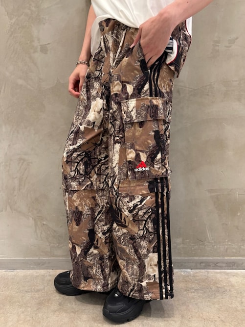 新品 タグ付きアディダス ジップオフ・カーゴ・パンツ　迷彩柄 ワークパンツ 1751510085_500.jpg