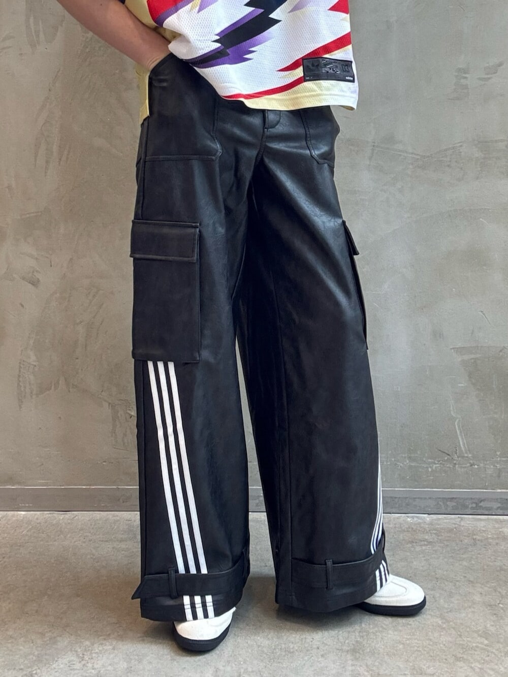 Adilenium シーズン 3 ビンテージ フェイクレザーパンツ、Adilenium