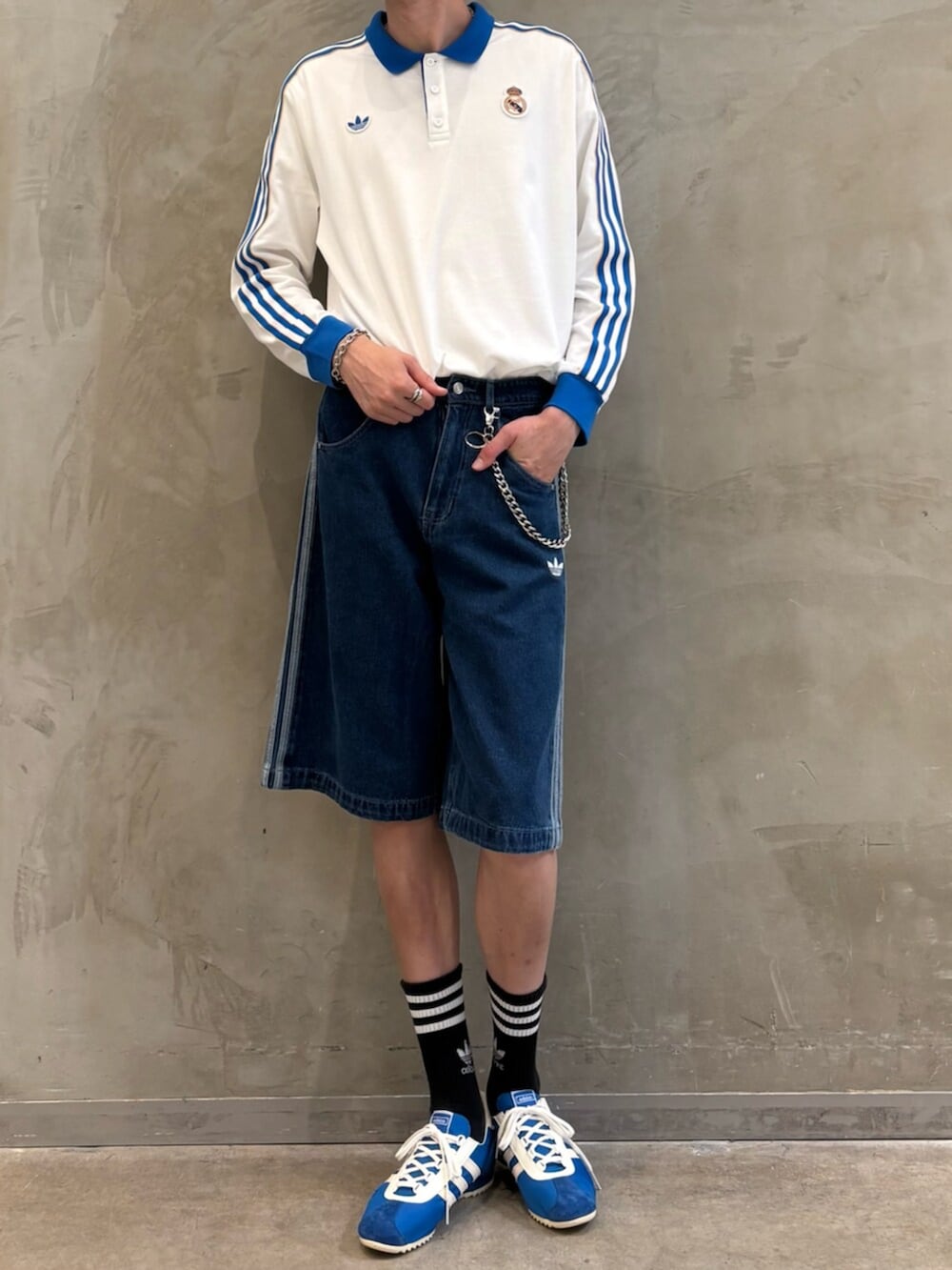 美品 Adidas PRIMEBLUE ポロシャツ＋エルゴ プリント ショーツ