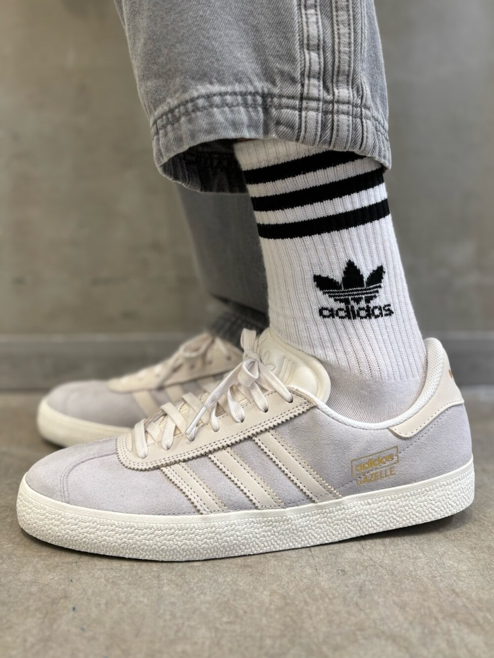 ガゼルADV / Gazelle ADV、アディダス アディカラー ルーズ トラック