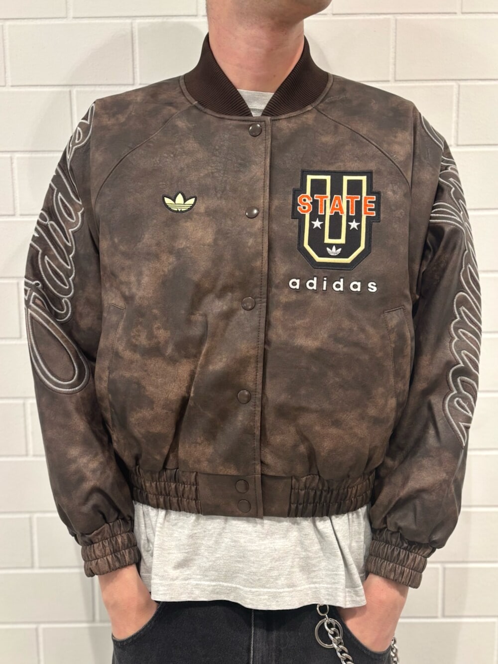 タバコ / Tobacco、アディダス オリジナルス Athletic Dept ビンテージ