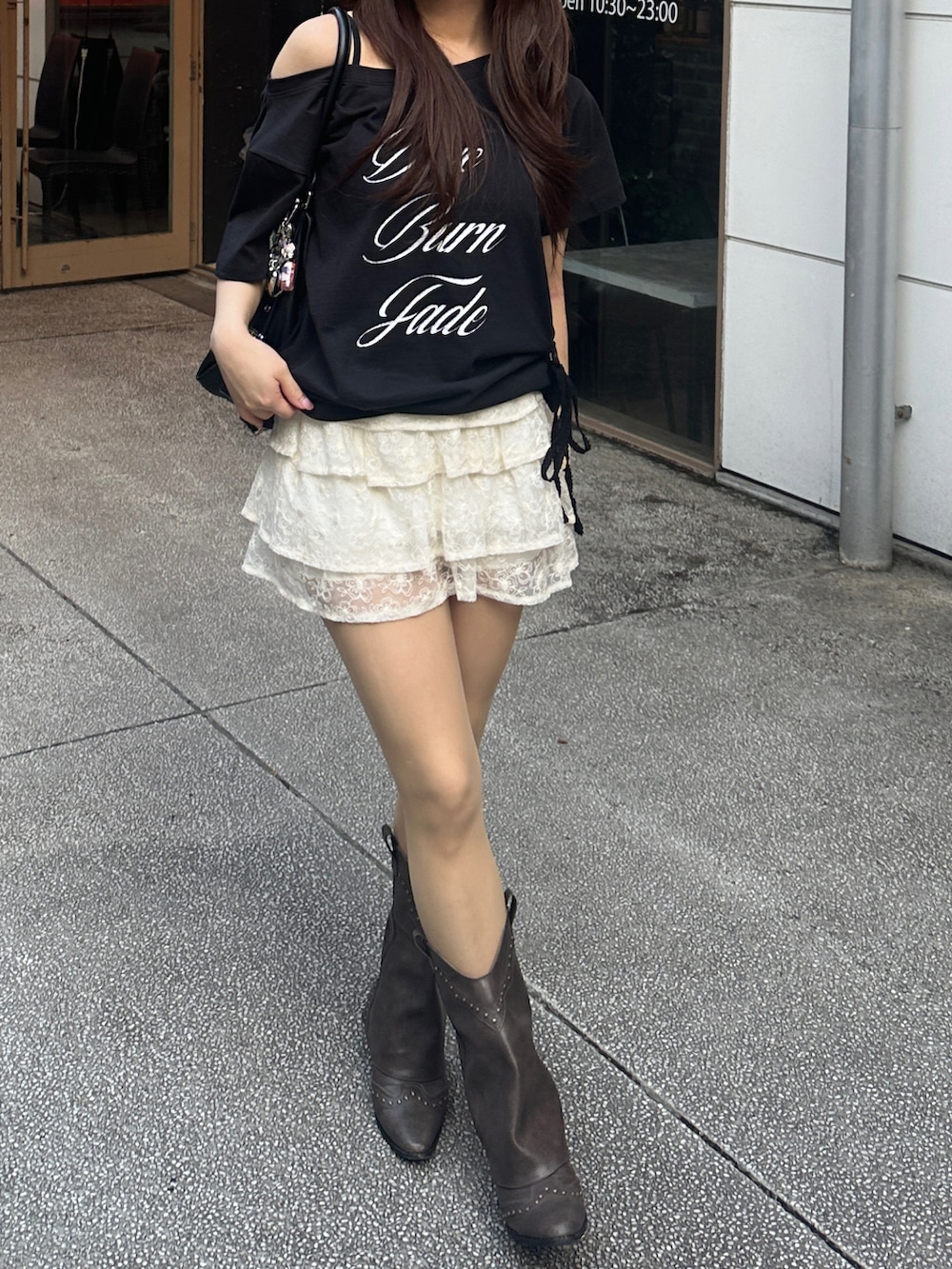「夏ファッション、ootd、カフェコーデ、カフェ、夏コーデ、夏服」｜「Ciderのアイテム（スカート、ホワイト系）」を使った、KAANAさん（レディース・154cm）の夏コーディネートの2枚目の写真