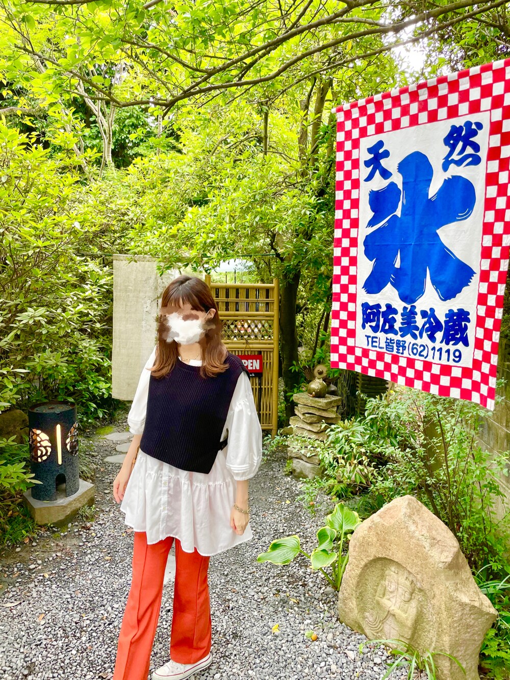 「CELINEのアイテム（ショルダーバッグ、ホワイト系）」を使った、yukancocoさん（レディース・155cm）の夏コーディネートの2枚目の写真