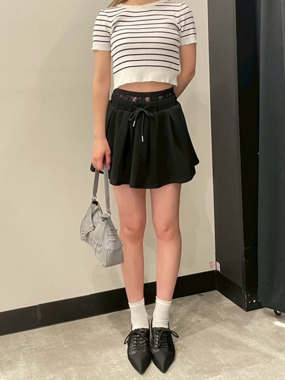 「ANAPの2WAY リボン リブ Tシャツ トップス（Tシャツ/カットソー、ホワイト系）」を使った、Hiiroさん（レディース・165cm）の夏コーディネートの3枚目の写真