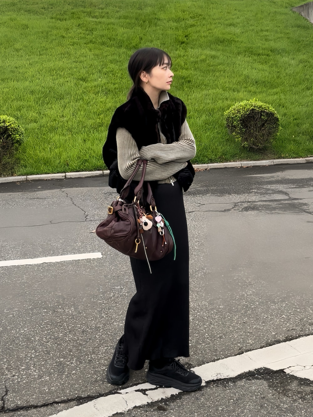 Eimee Law エイミーロウ 2トーンファー ベロアキルトベスト ブラック