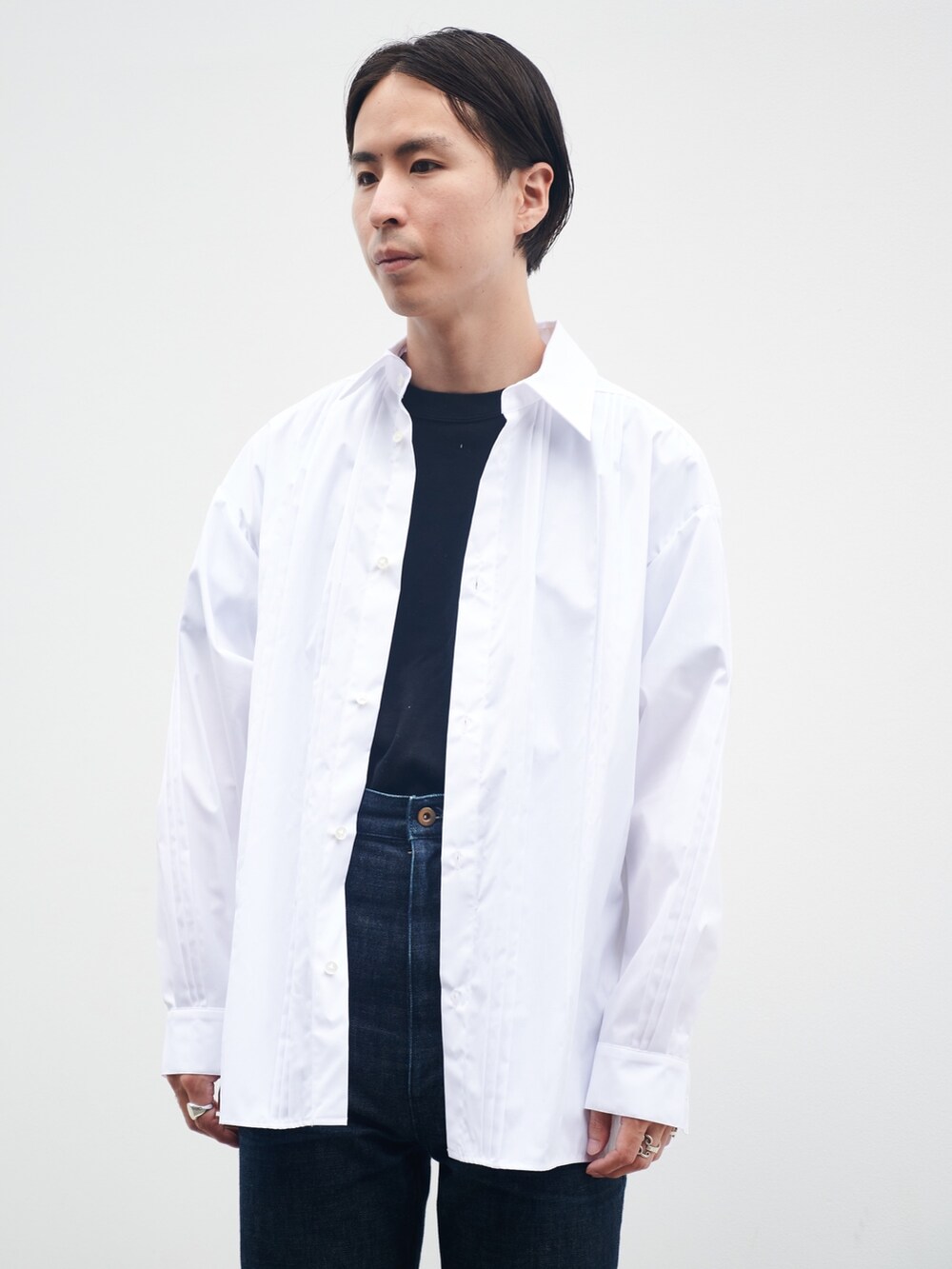 「浴衣、シルバーアクセサリー、デート」｜「LiNoHのPLEATS L/S SHIRT/バイカラープリーツオーバーシャツ（シャツ/ブラウス、ホワイト系）」を使った、yoshidaさん（メンズ・169cm）の夏コーディネートの4枚目の写真