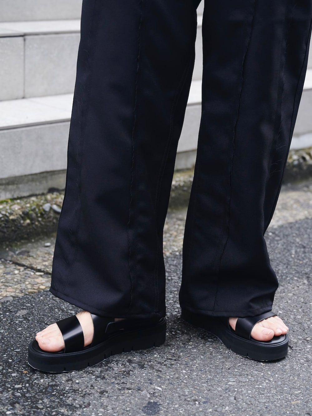 「シンプルスタイル、オープンカラーシャツ、きれいめカジュアル」｜「JiedaのALOHA LONE SHIRTS S/S（シャツ/ブラウス、グリーン系）」を使った、yoshidaさん（メンズ・169cm）の夏コーディネートの7枚目の写真