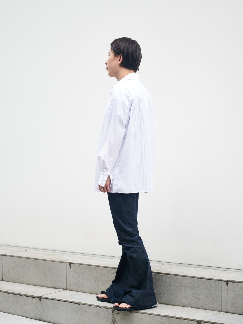 「浴衣、シルバーアクセサリー、デート」｜「LiNoHのPLEATS L/S SHIRT/バイカラープリーツオーバーシャツ（シャツ/ブラウス、ホワイト系）」を使った、yoshidaさん（メンズ・169cm）の夏コーディネートの2枚目の写真
