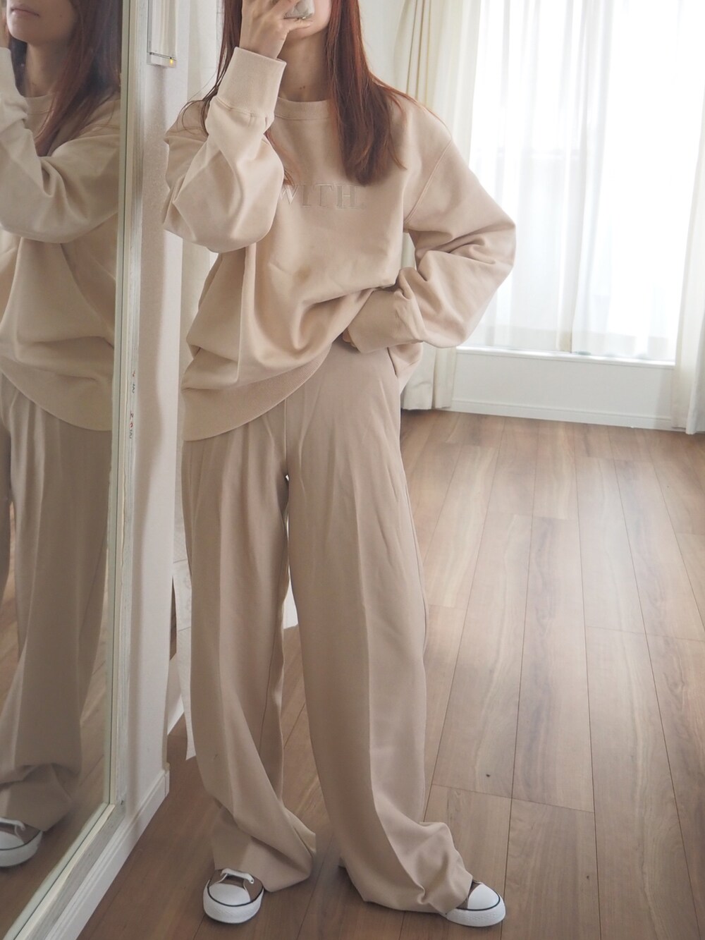 「お洒落さんとつながりたい、スーツスタイル、セットアップ、セレモニー、オフィススタイル、セレモニーコーデ」｜「DRESS LABのベルト付きペプラムトップス＆ジャケット＆ワイドパンツ フォーマルスーツセットアップ【4点セット】（スーツセット、ベージュ系）」を使った、❁ a i  ❁さん（レディース・158cm）の冬コーディネートの5枚目の写真