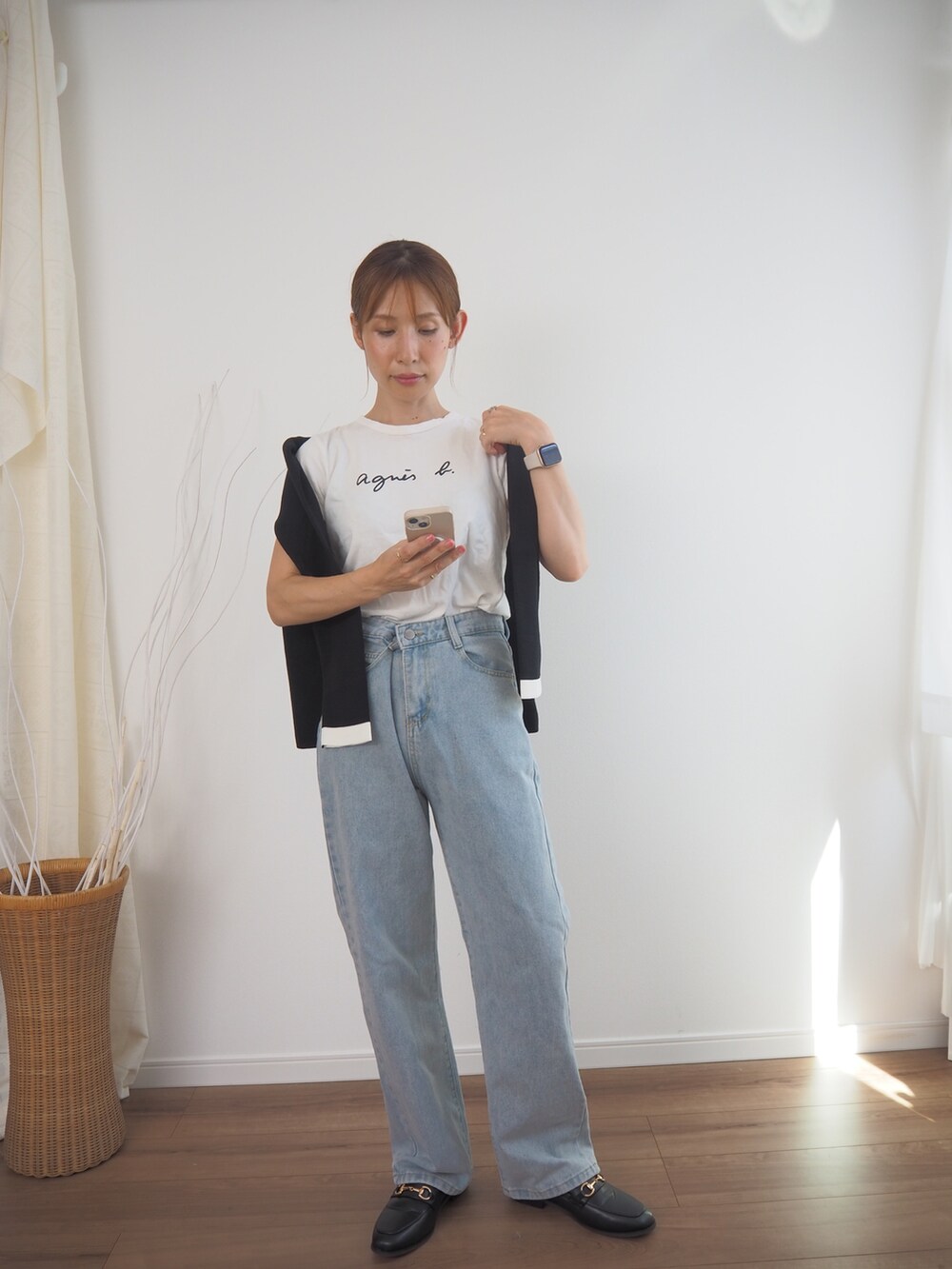「お出かけコーデ、オトナ女子、シンプル、秋服準備はじめました、大人かわいい」｜「deux amourのバインダー配色使い襟付きニット（その他トップス、ブラック系）」を使った、❁ a i  ❁さん（レディース・158cm）の秋コーディネートの5枚目の写真