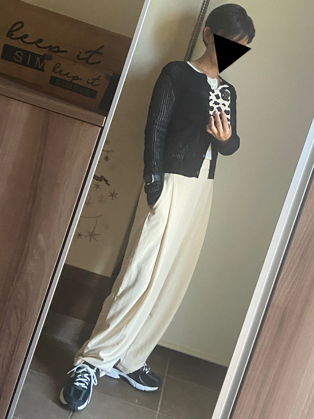 「大人カジュアル、大人女子、大人かわいい、春、ラクチンコーデ、カジュアルコーデ、休日、リラックススタイル、低身長女子、シアー」｜「titivateの前後2wayリブシアーニットカーディガン（カーディガン/ボレロ、ブラック系）」を使った、ゆんさん（レディース・153cm）の春コーディネートの3枚目の写真