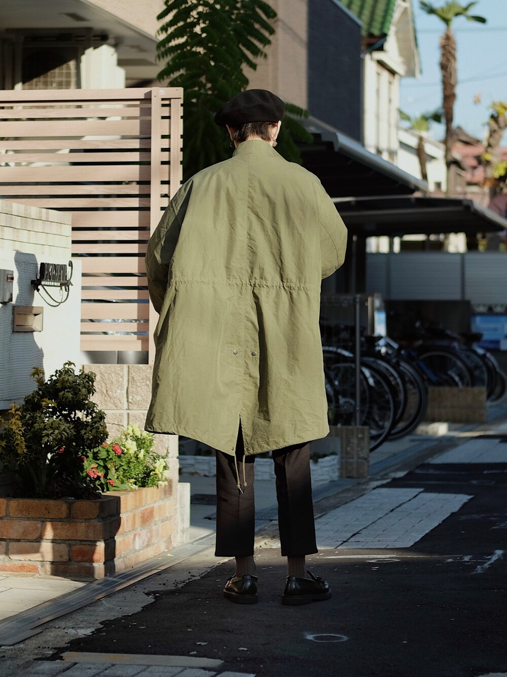 Tsuguya/KwonSaya｜MONO-MARTのモッズコートを使った