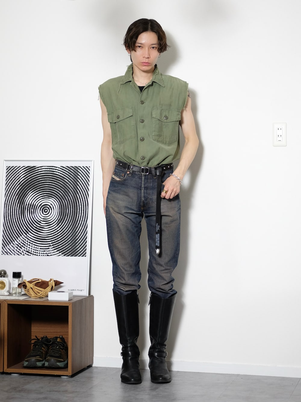 Tsuguya/KwonSayaさんの（VINTAGE）を使ったコーディネートの2枚目の写真