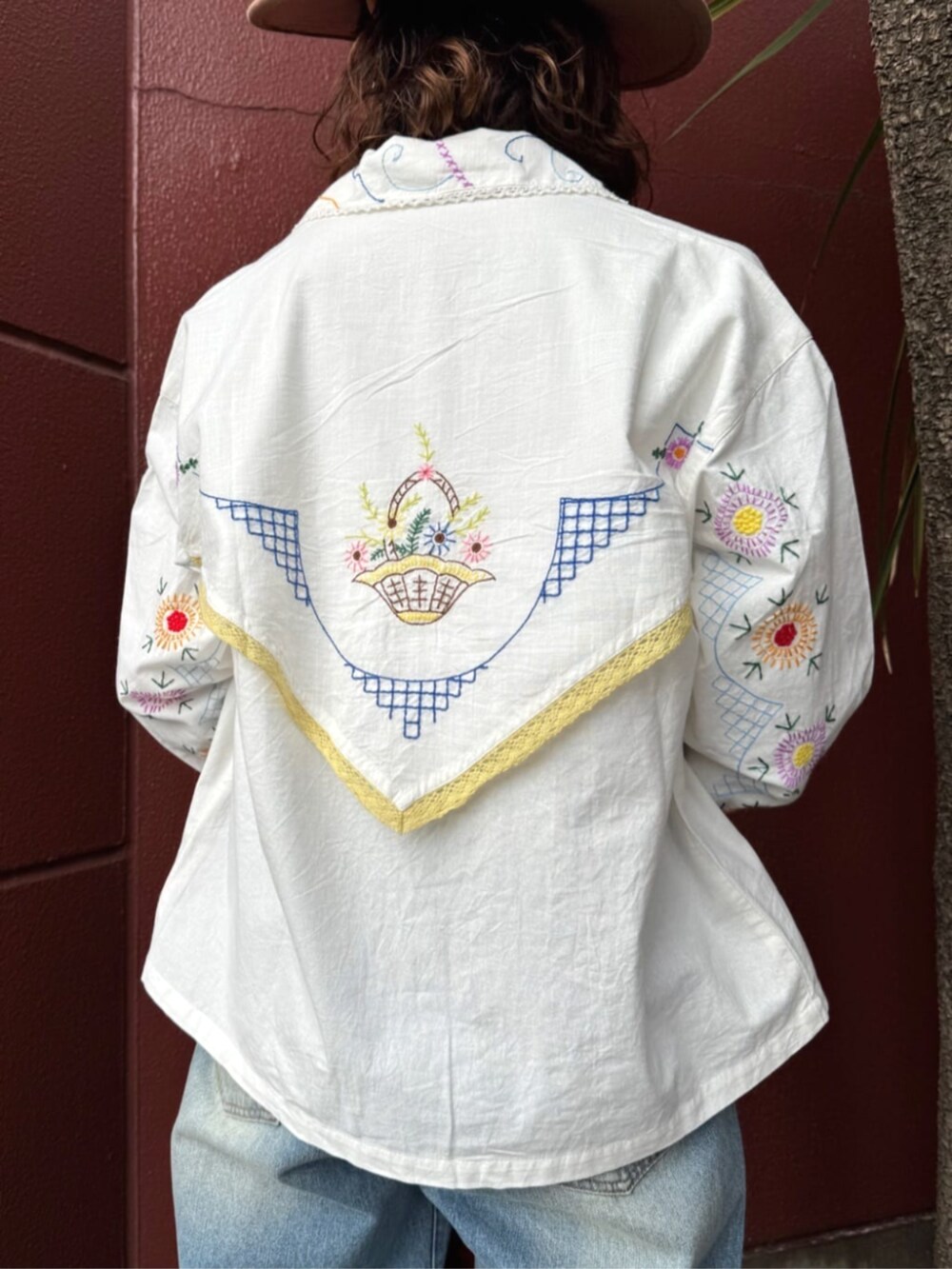 Freada/フリーダ アンブレラ ヨーク 刺繍 シャツジャケットを使った