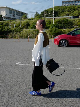 ommo Tシャツ 荻原桃子 1690814447_500.jpg