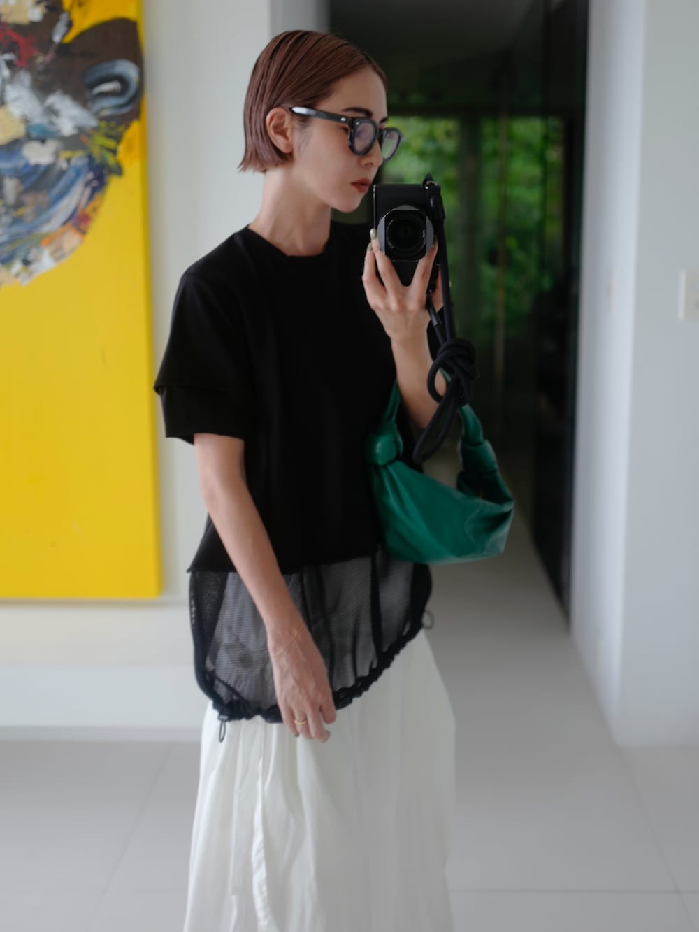 ommo Tシャツ 荻原桃子 荻原桃子の新ブランド「OMMO」がデビュー、大自然と都会を
