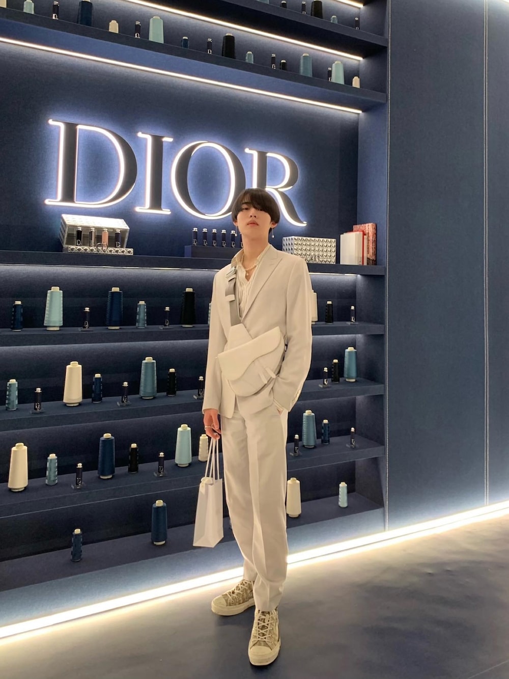 【大人のカジュアルコーデに♪】DIOR ショルダーバック DIOR】コンパクトバッグ☆CAMP レザー カナージュ (Dior