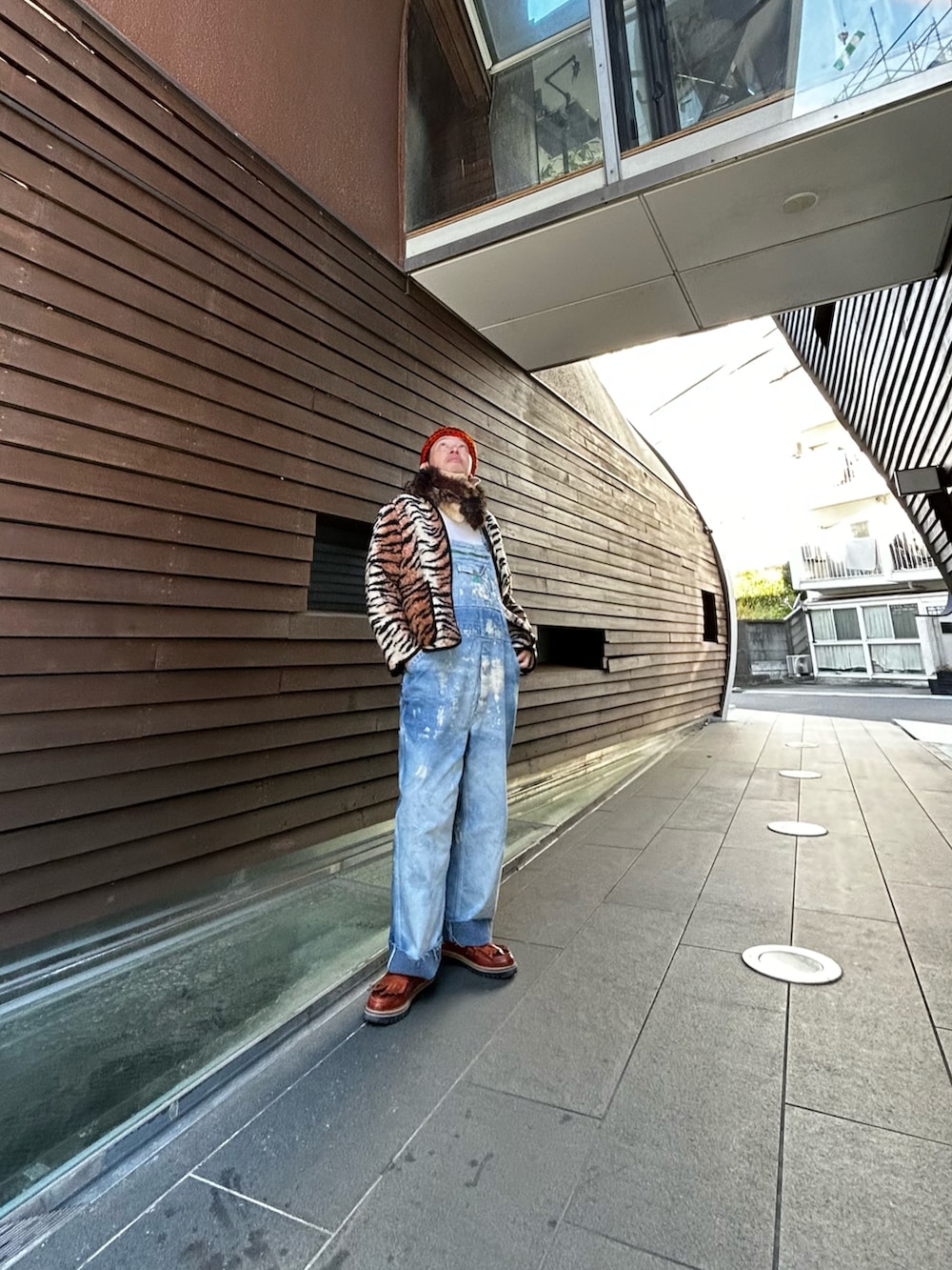 ブルー系のつなぎ/オールインワン、その他のその他アウターを着用したメンズの冬コーディネートの2枚目の写真