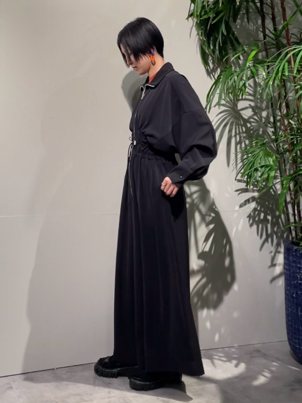 WAVE SHIRRING JUMP SUIT / ウェーブシャーリングジャンプスーツを使っ