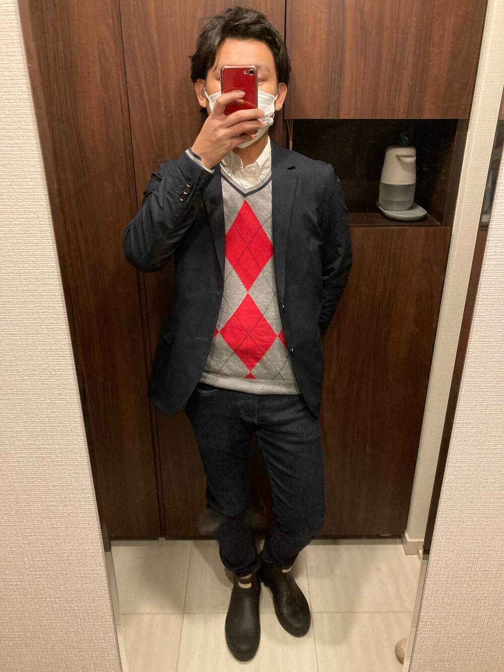 「カジュアル、おしゃれさんと繋がりたい、大人カジュアル、カジュアルコーデ、ootd、シンプルコーデ、きれいめカジュアル、私の推しブランド、BROOKS BROTHERS、HANTER」｜「GUのアイテム（デニムパンツ、ブルー系）」を使った、SHIMさん（メンズ・165cm）の冬コーディネートの2枚目の写真