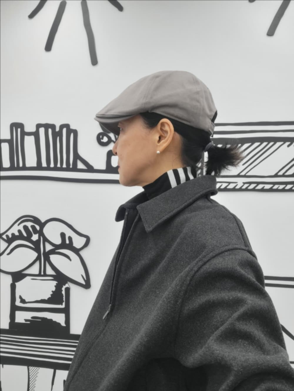 「クラシック、スポーティー、adidas、adidasコーデ、韓国ファッション、韓国コーデ、UNIQLO」｜「UNIQLOのアイテム（ブルゾン、グレー系）」を使った、MYMさん（レディース・164cm）の秋コーディネートの2枚目の写真