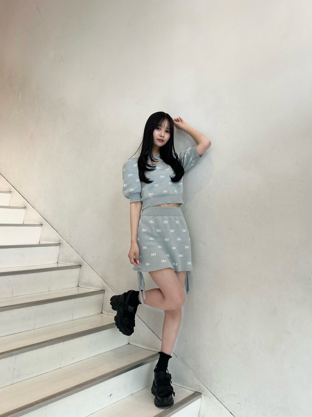 EATME ロゴニットトップス スカート セットアップ EATME ロゴニットトップス スカート セットアップ