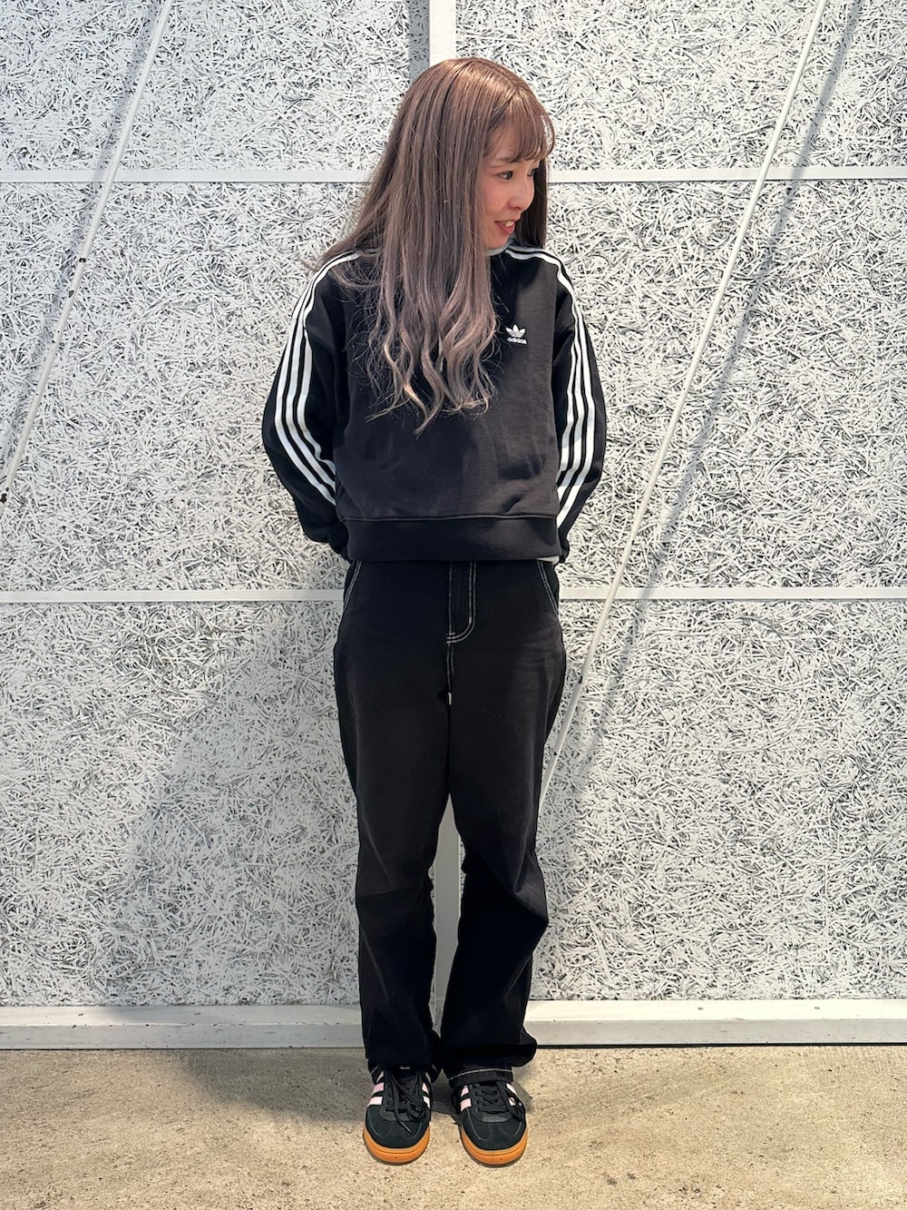 ST(アディダス オリジナルスショップ 心斎橋)｜adidasの