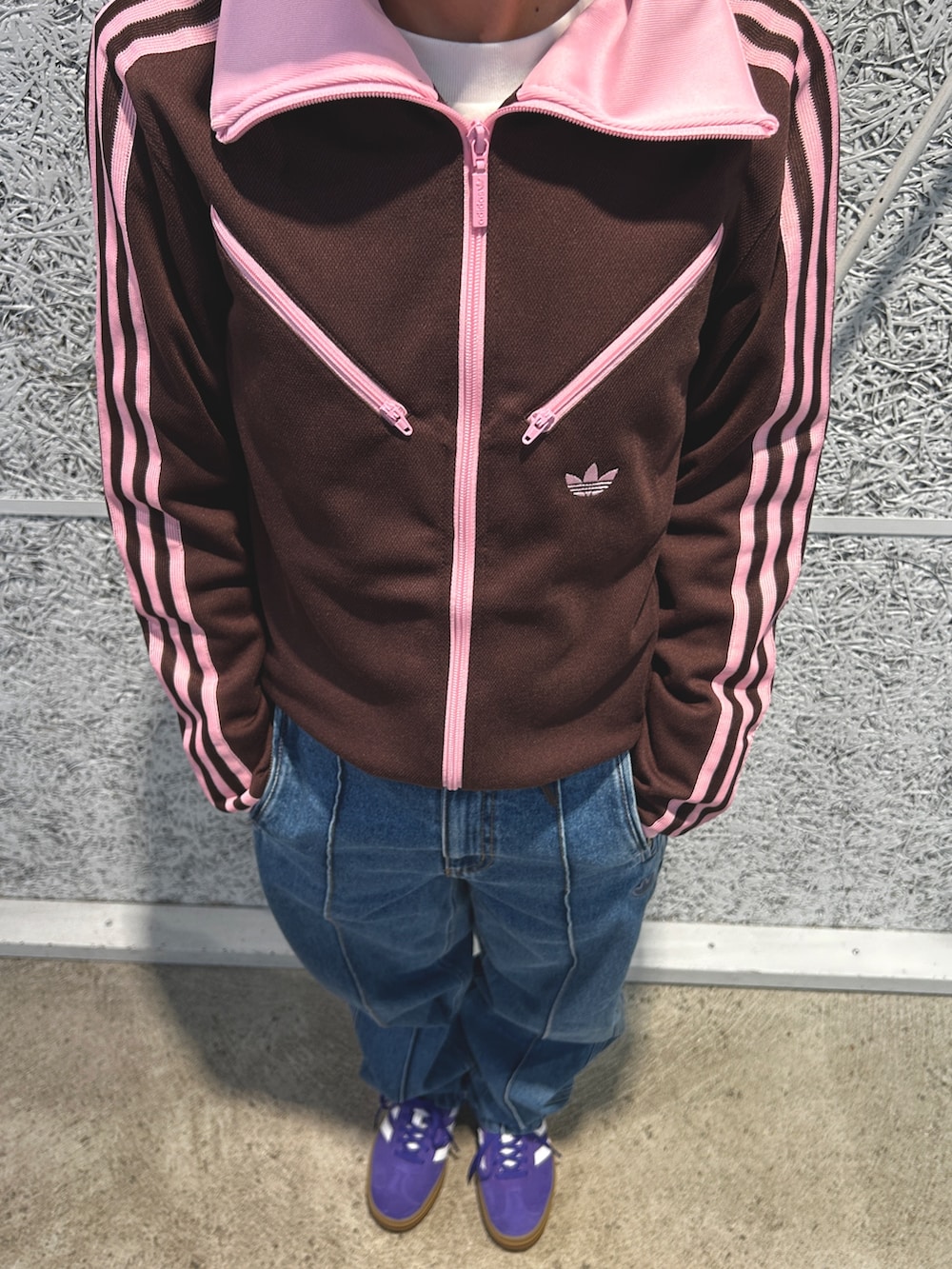 ST(アディダス オリジナルスショップ 心斎橋)|adidasのジャージを使っ ST(アディダス オリジナルスショップ 心斎橋)|adidasのジャージを使っ