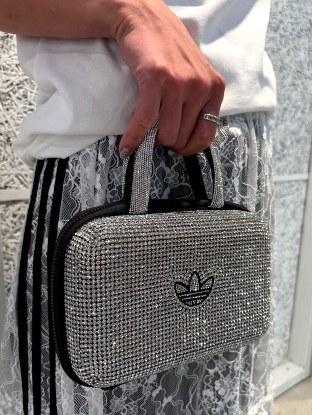 楽天市場】アディダス クラッチバッグの通販 新品 アディダス ライン