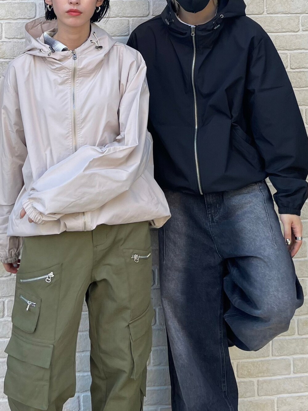 Never mind the XU / Chikashitsu+さんの「ストリートファッション Chikashitsu + チカシツプラス unisex cropped hooded blouson ユニセックス クロップド フーディー ブルゾン ウィンドブレーカー ストリング ジャケット ジップジャケット 韓国風ファッション（Chikashitsu +）」を使ったコーディネート