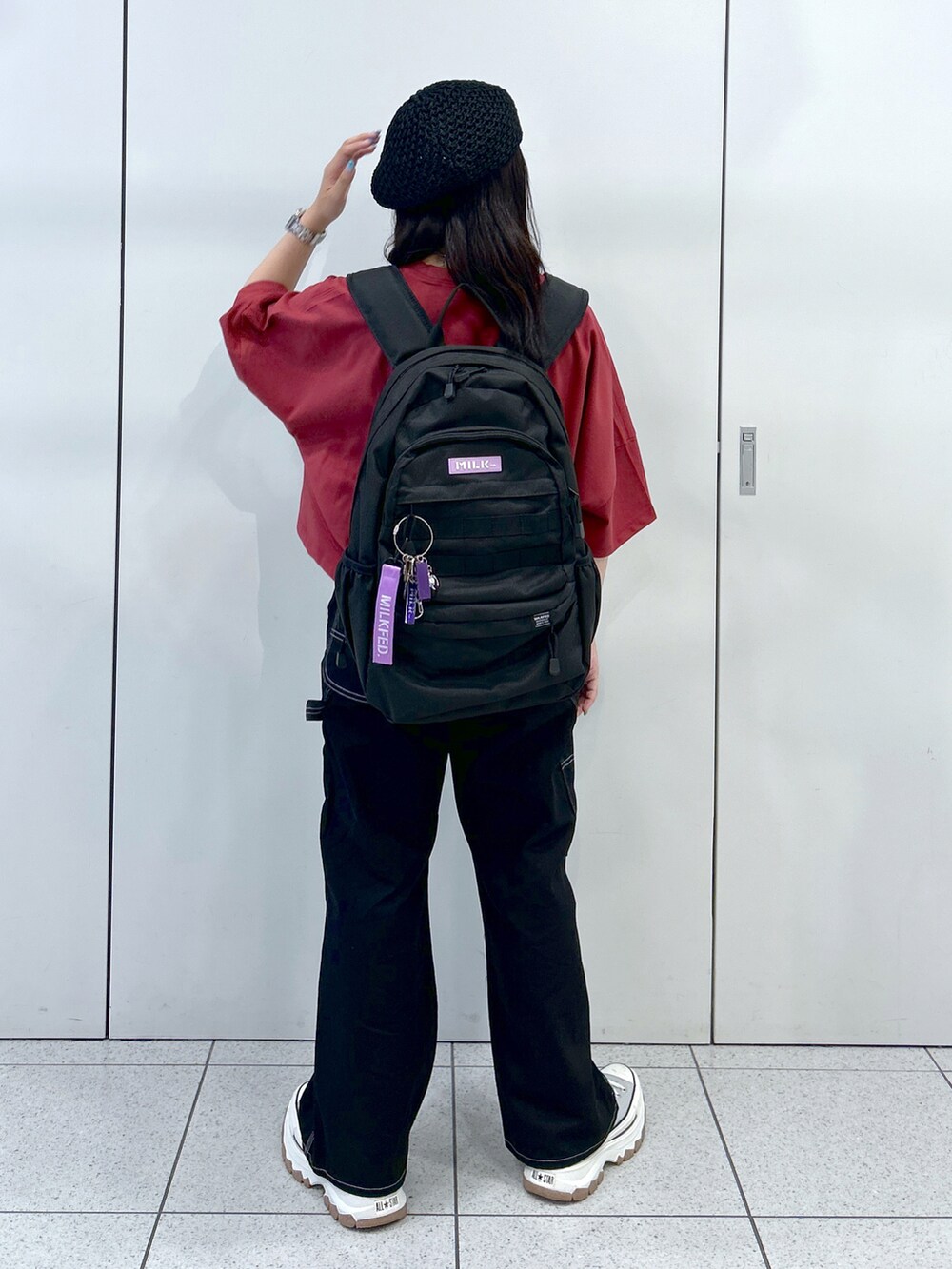 「WEARyouthコーデ、夏コーデ、低身長女子、骨格ウェーブ、ミルクフェド、ミルクフェド(MILKFED.)、MILKFED.、バックパック、リュック、ハイウエスト、おでかけコーデ、着回しコーデ、ベレー帽、厚底スニーカー、ZOZOセール2023夏」｜「RAY CASSINのアイテム（ハンチング/ベレー帽、ブラック系）」を使った、レイナさん（レディース・154cm）の夏コーディネートの2枚目の写真