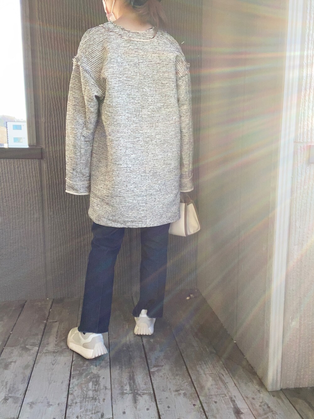 「オトナカジュアル、休日コーデ、大人かわいい、おしゃれさんと繋がりたい、シンプルスタイル、いいね、save、フォローお願いします🤑、ゆるコーデ、いいね返し、骨格ストレート」｜「mysticのツイードVプルオーバー（その他トップス、ベージュ系）」を使った、miroro さん（レディース・148cm）の秋コーディネートの2枚目の写真