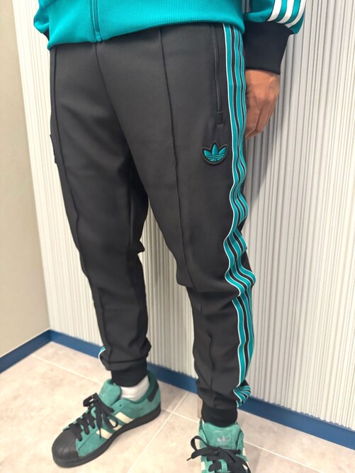 リバプールFC テラスアイコン トラックトップ、リバプールFC テラス