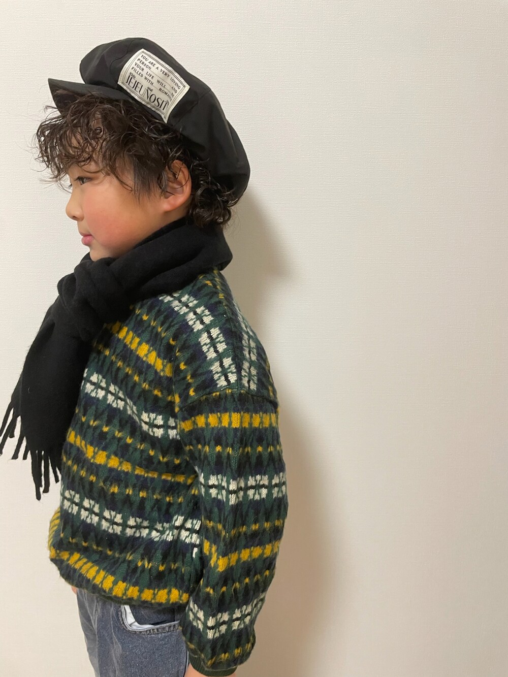 「韓国子供服、おでかけコーデ、小学生、男の子、キッズコーデ、小学生男子、むすこーで、こどもコーデ、キッズ、ニット、冬コーデ」｜「jejeunosityのアイテム（キャスケット、ブラック系）」を使った、3kids monさん（キッズ・127cm）の夏コーディネートの2枚目の写真